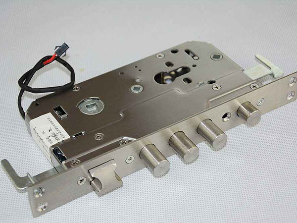 佳木斯市24小时上门开锁公司